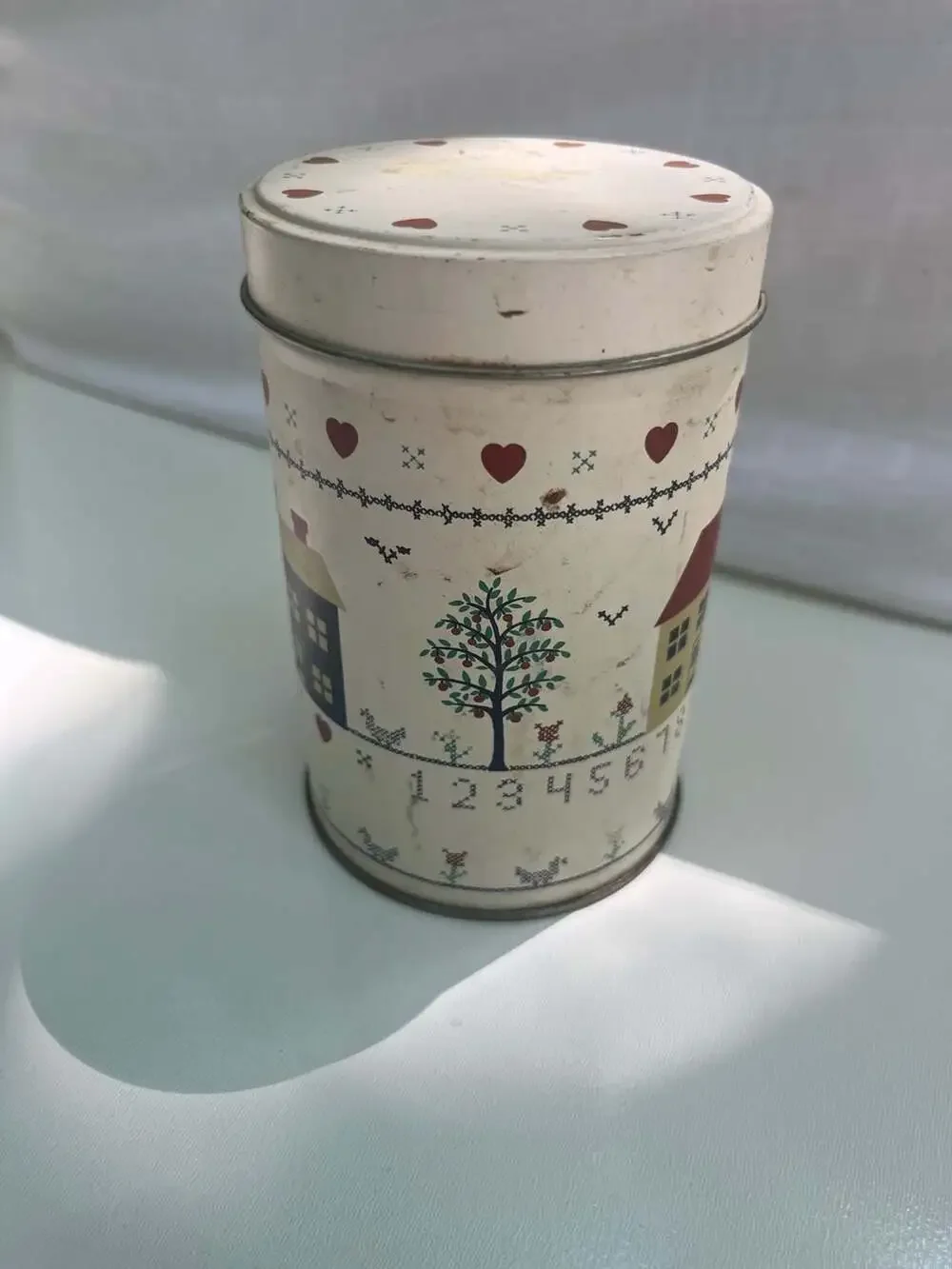 Vintage JSNY Metal Nesting Canister with Country House and Hearts Print